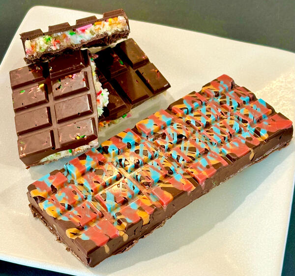 Cake Candy Bar